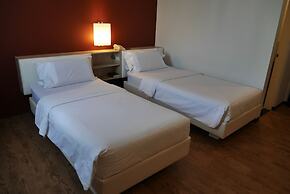 Circle Inn - Hotel & Suites