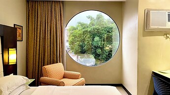 Circle Inn - Hotel & Suites