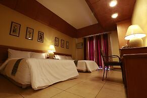 Java Hotel
