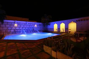 Java Hotel