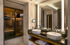 Park Hyatt Abu Dhabi Hotel & Villas