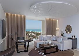 Park Hyatt Abu Dhabi Hotel & Villas