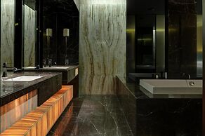 Park Hyatt Abu Dhabi Hotel & Villas