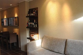 Tayka Hotel