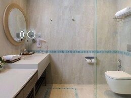 Mercure Samui Chaweng Tana Hotel