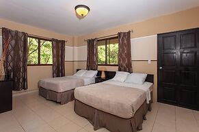 Manglar Lodge