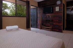 Manglar Lodge