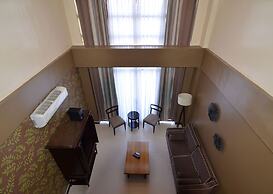Crosswinds Resort Suites
