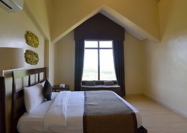 Crosswinds Resort Suites