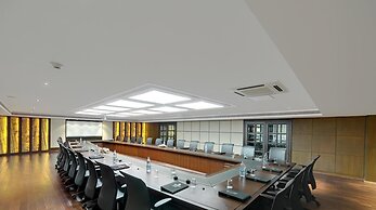 MAYFAIR Convention