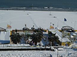 Hotel Abamar
