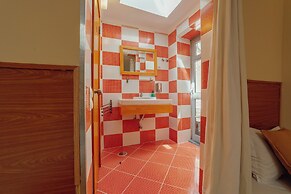 DownTown Guest House