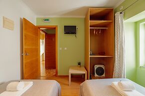 DownTown Guest House