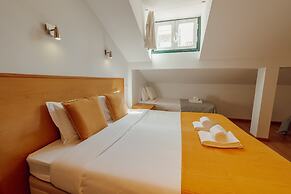 DownTown Guest House