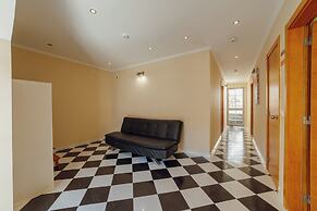 DownTown Guest House