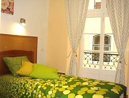 DownTown Guest House
