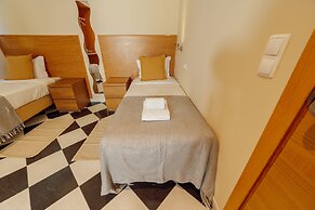 DownTown Guest House