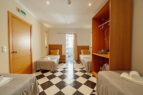 DownTown Guest House