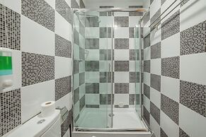 DownTown Guest House