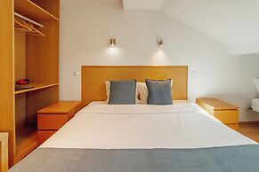 DownTown Guest House