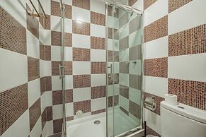 DownTown Guest House