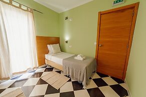 DownTown Guest House
