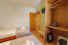 DownTown Guest House