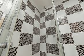 DownTown Guest House