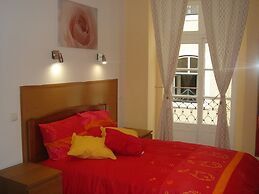 DownTown Guest House