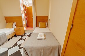 DownTown Guest House