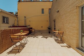 DownTown Guest House
