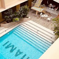 Miami Hotel
