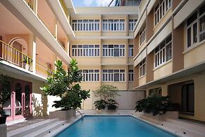 Miami Hotel