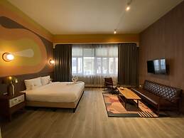 Miami Hotel
