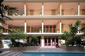 Miami Hotel