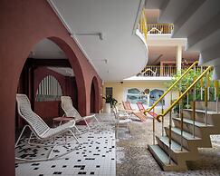 Miami Hotel