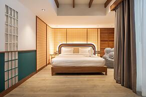 Miami Hotel