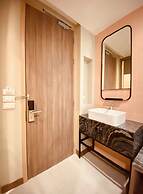 Miami Hotel