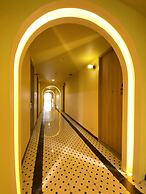 Miami Hotel