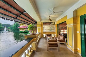 Mayfair Lagoon