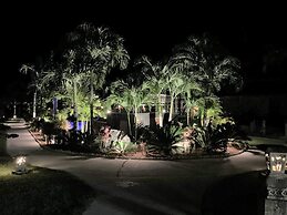 Magic Reef Bungalows