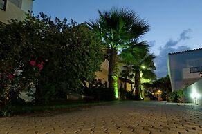 Lia Sofia Apartments