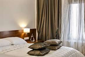 12 Months Luxury Resort