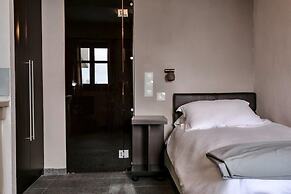 12 Months Luxury Resort