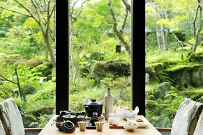 Hakone Hisui