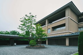 Hakone Hisui