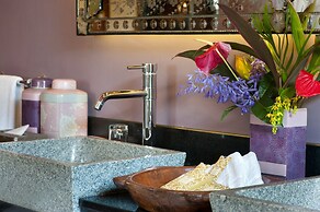 Reef Villa & Spa
