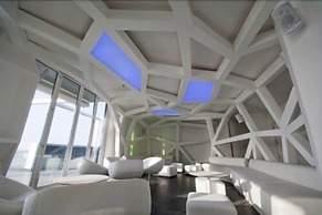 Hues Boutique Hotel