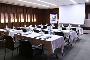 Hues Boutique Hotel