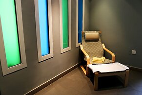Hues Boutique Hotel